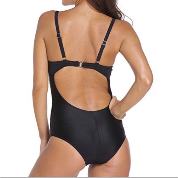 Black Crochet Starfish Cutout Backless Monokini Cheeky Swimsuit, Size Large - Picture 6 of 8